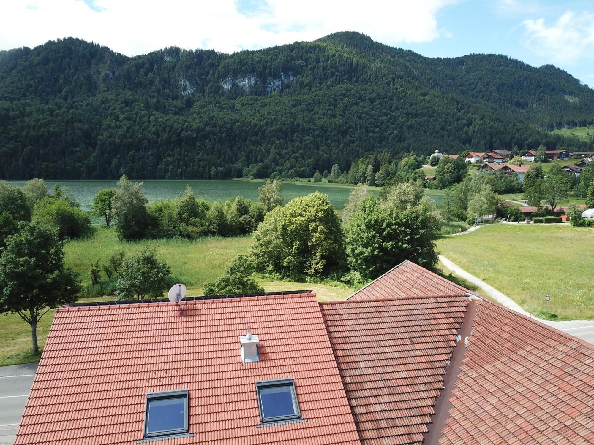 Landhaus Am Weissensee Fussen Exterior photo